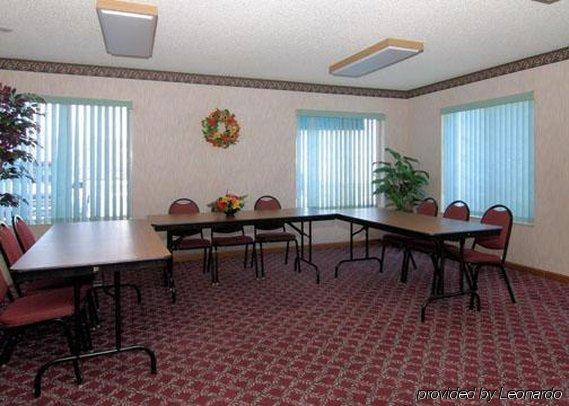 Rodeway Inn Cedar Rapids Facilities photo